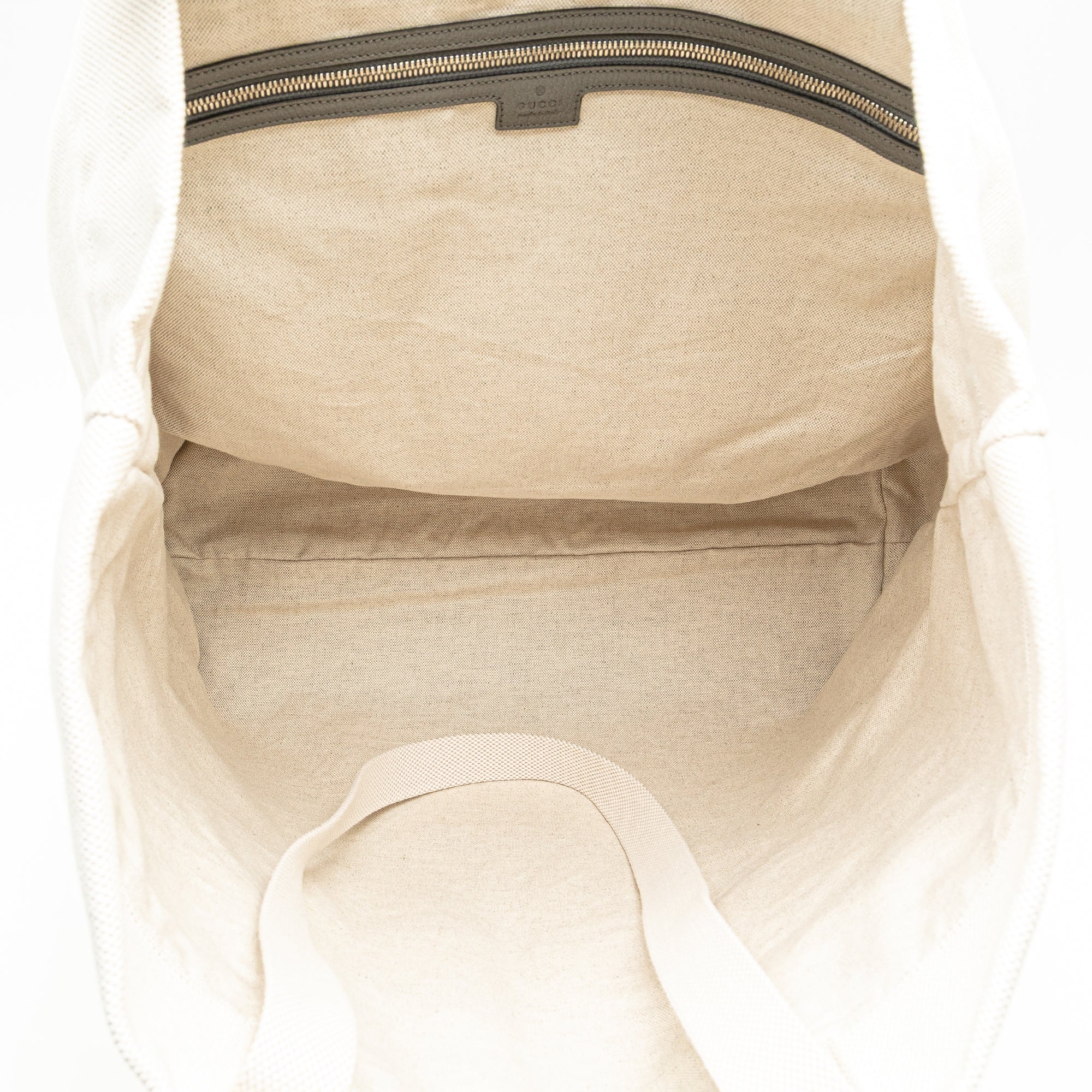 Gucci | Pre-Owned Canvas Embossed Logo Tote | White