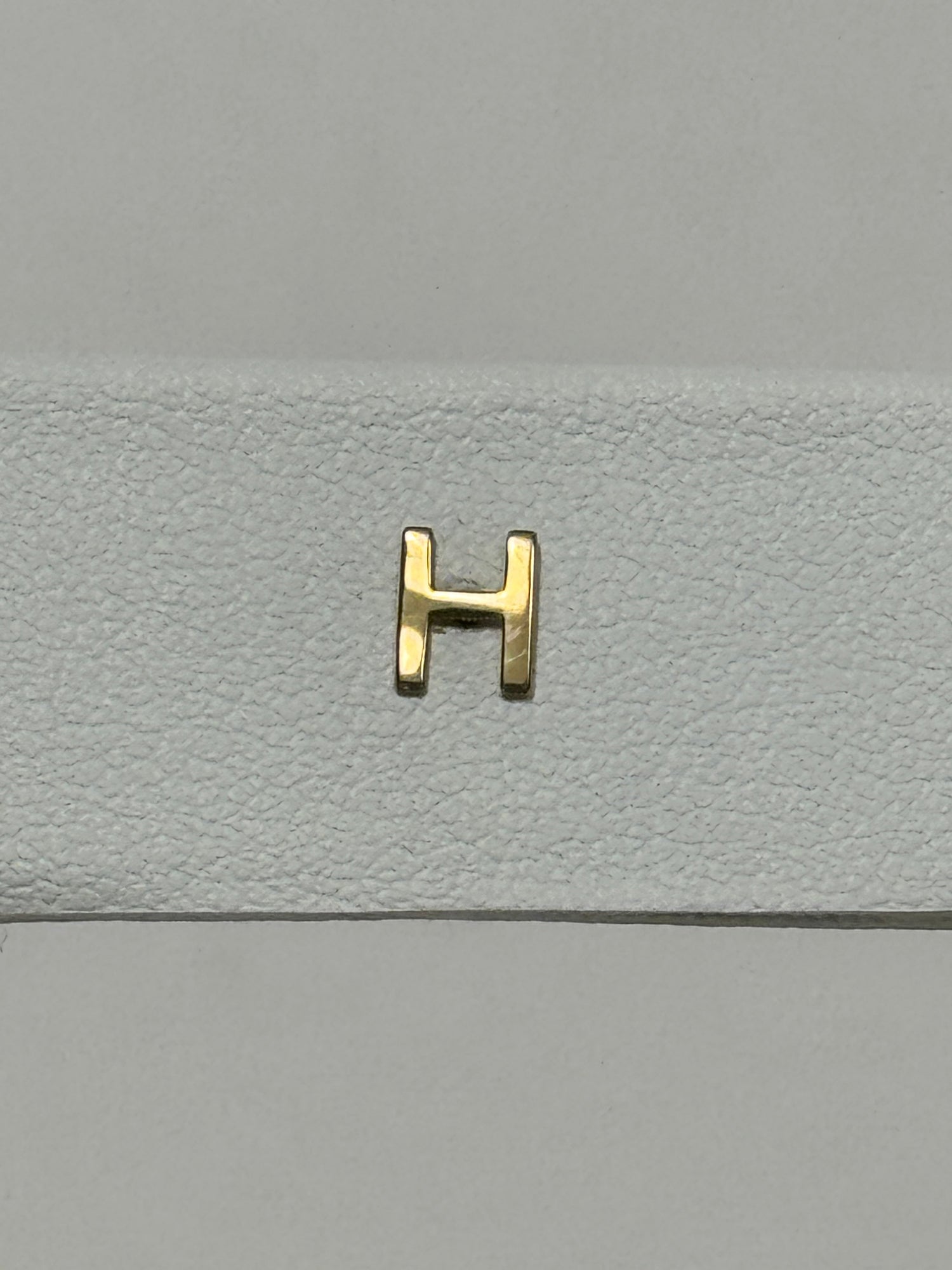 Good Girl Initial Stud | 10K Yellow Gold