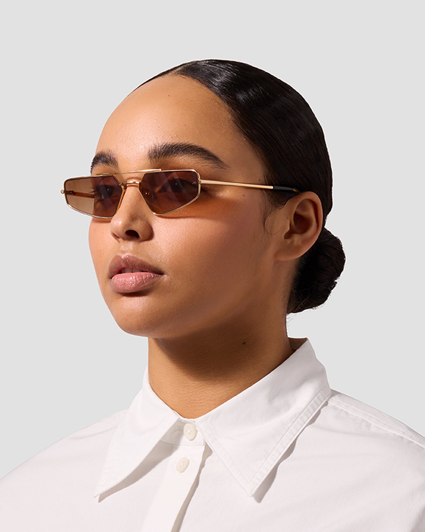 The Pilot | Gold | Brown Gradient Lenses