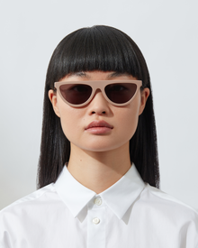 The Brow | Matte Camel | Grey Lenses