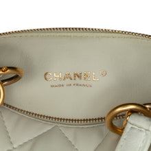 Chanel | Pre-Owned Metiers d'Art CC Quilted Lambskin Box with Top Handle Bag | White