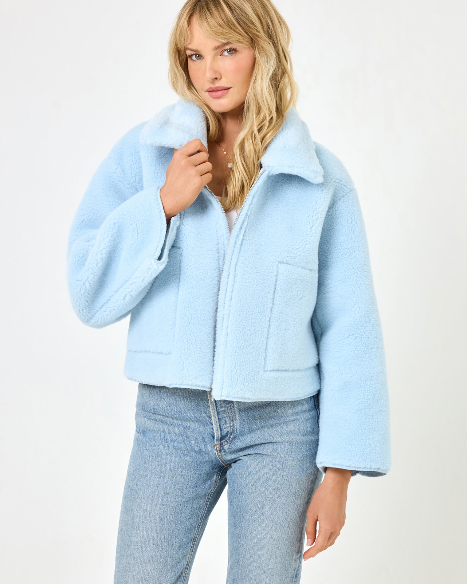 Ice Blue | Model: Lura (size: S) | Hover