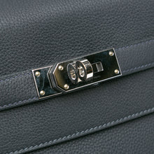 Hermes | Pre-Owned Togo Maxi Kelly 42 - I | Black