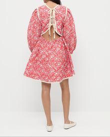 Color: Red Rosette Floral
