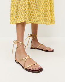 Color: Gold/Espresso