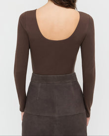 Lumi Long-Sleeve Bodysuit in chocolate brown jersey fabric and Tansy Suede Skirt in brown suede.