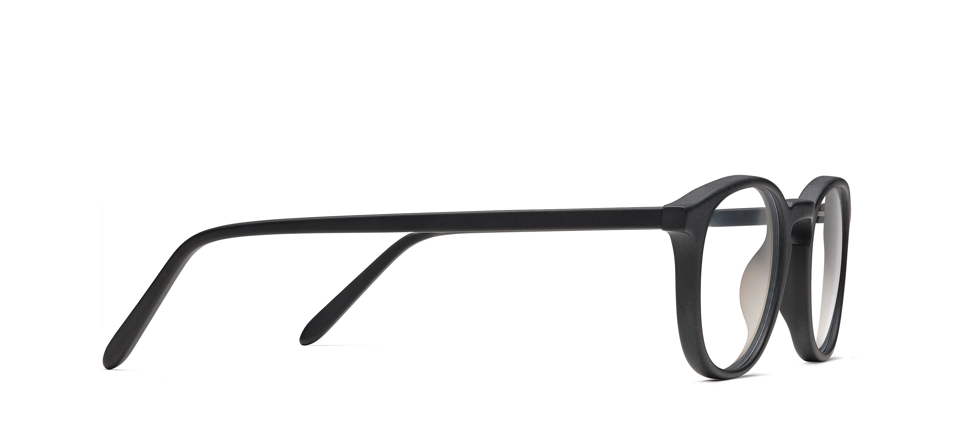 Ben in black matte