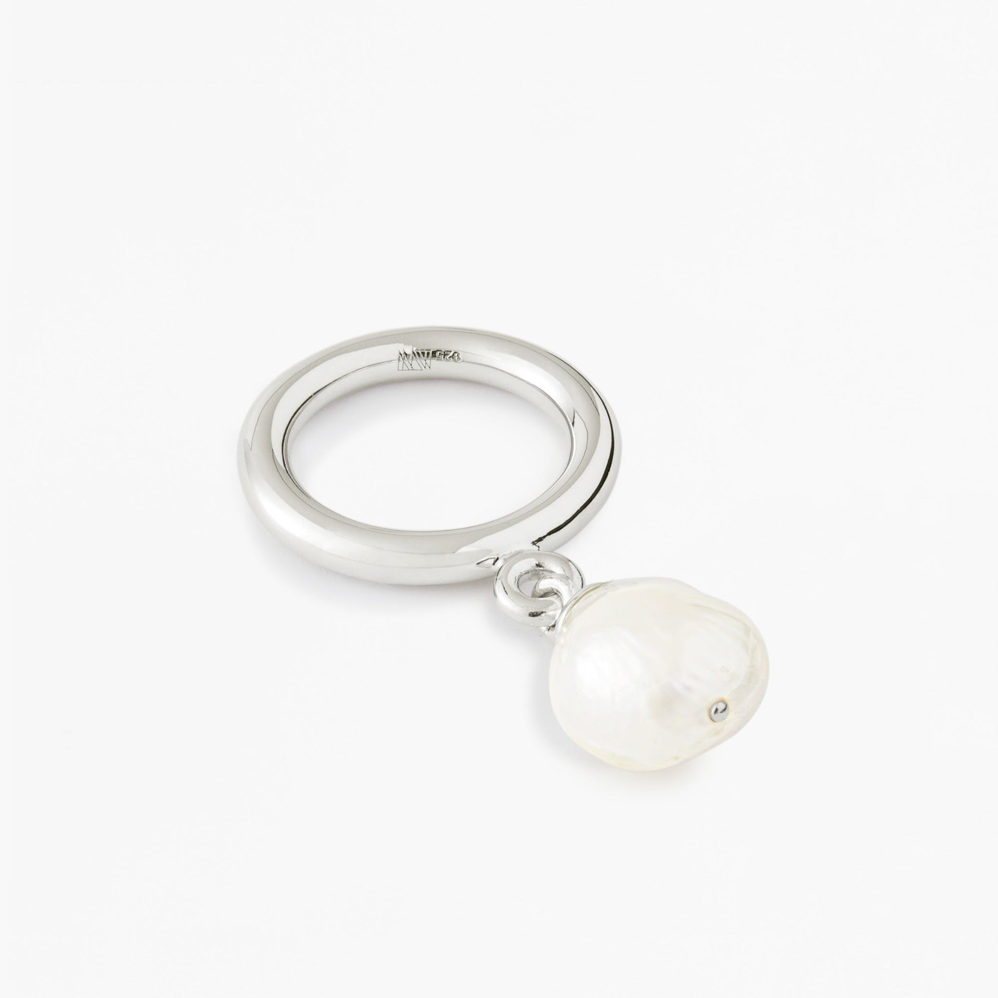 Nova Ring - High Polish | Sterling Silver | Freshwater Pearls