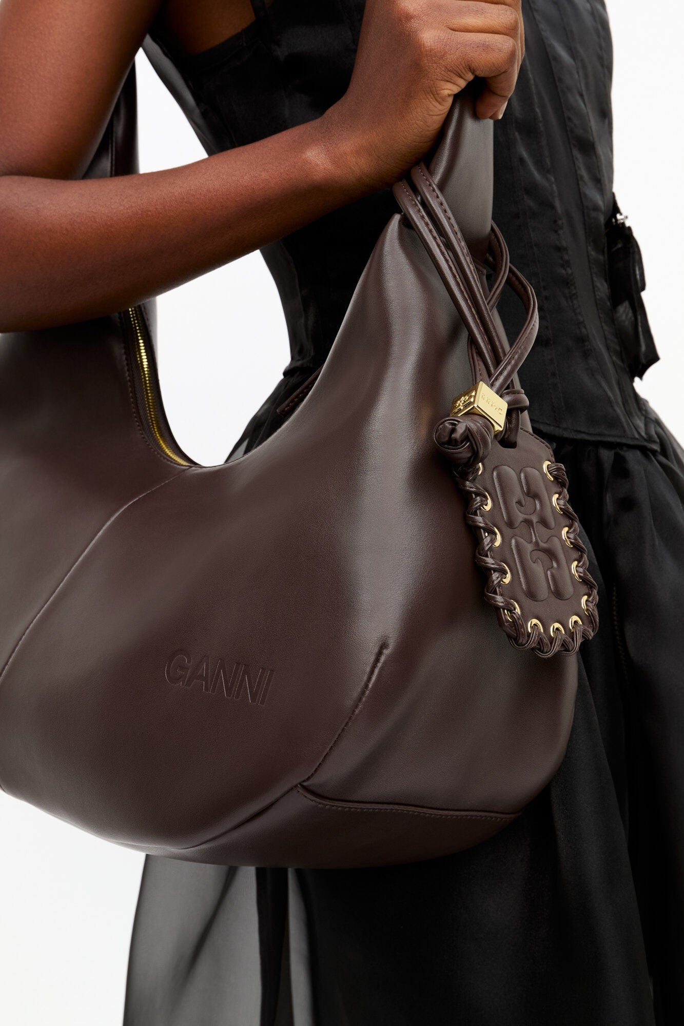 Medium Hobo Bag | Seal Brown