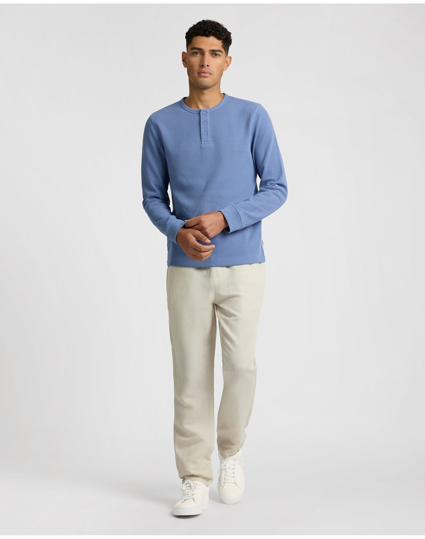 Men | Heavyweight Cotton Waffle Henley Sweatshirt | Indigo