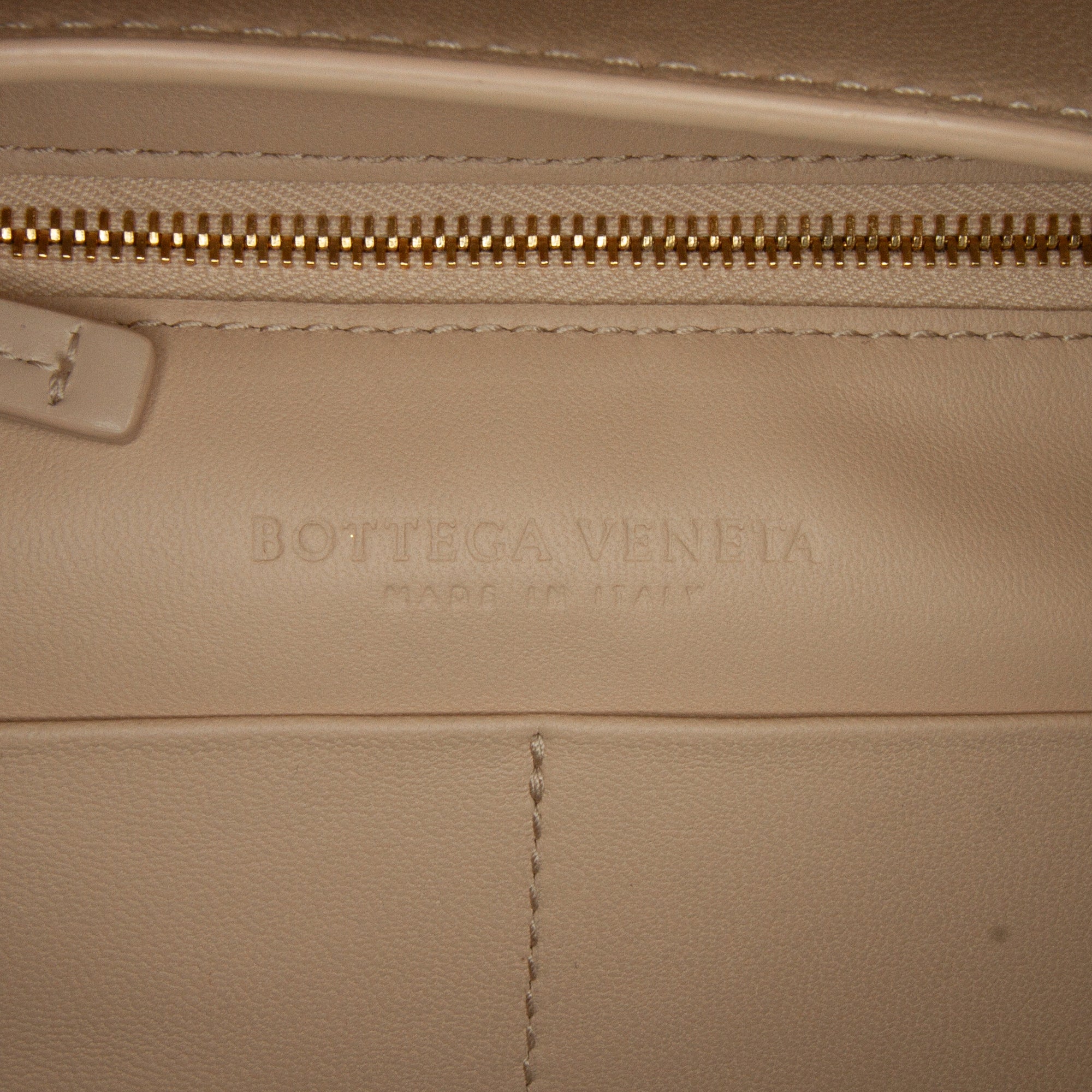 Bottega Veneta | Pre-Owned Marie Shoulder Bag | Brown