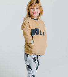 Kid | Nu! Kangaroo Sweatshirt | Mocha