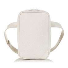 Louis Vuitton | Pre-Owned Monogram Taurillon Utility Side - I | White