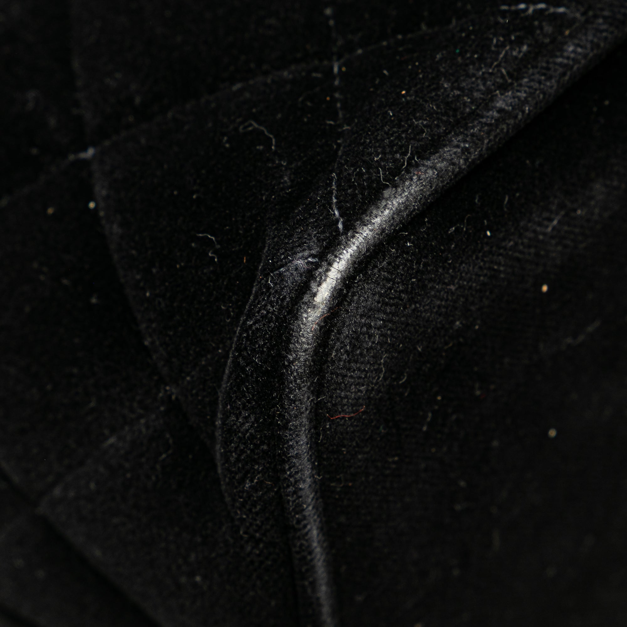 Chanel | Pre-Owned Velvet Medallion Tote | Black