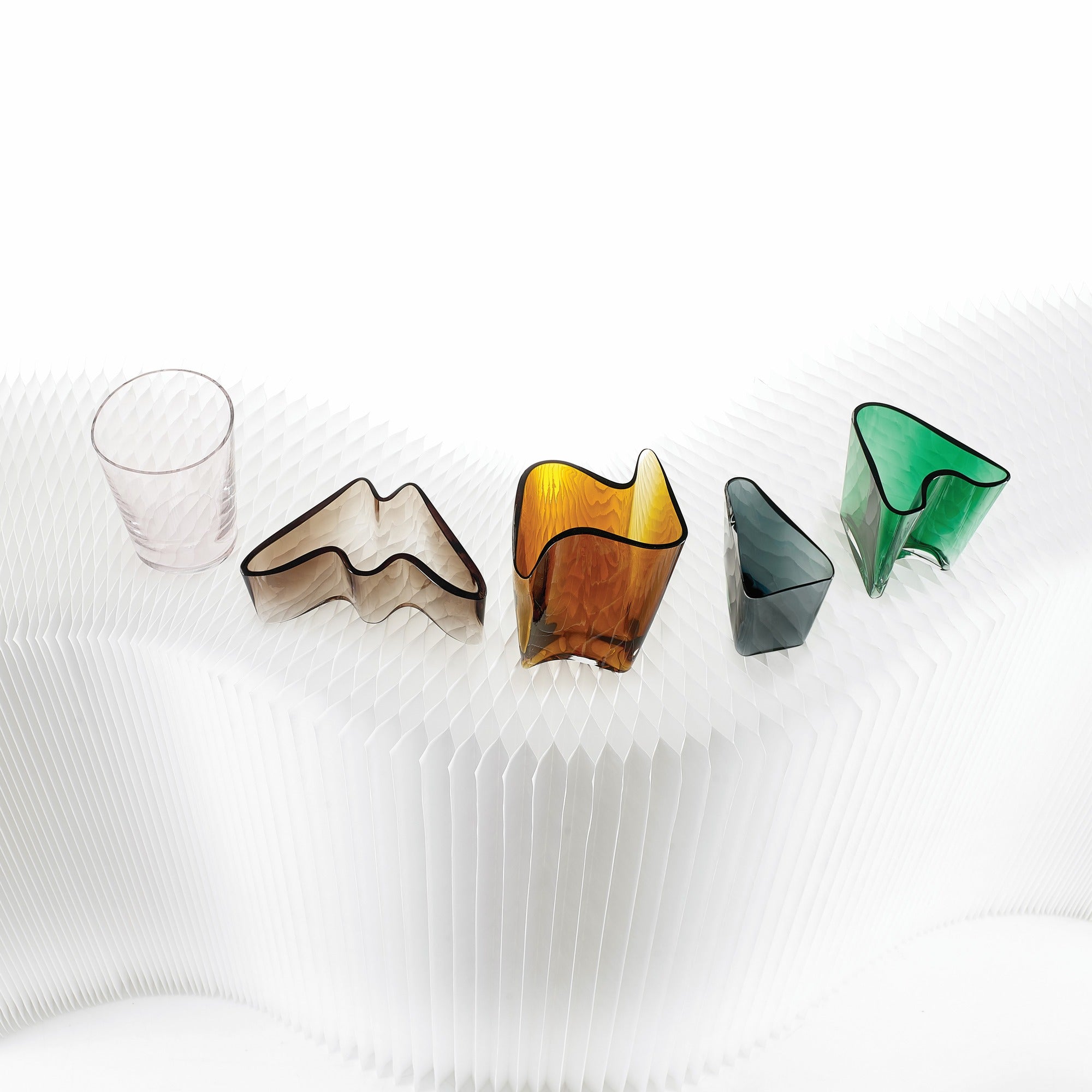 Omnia Letters Vase - "M" | Colored Crystal
