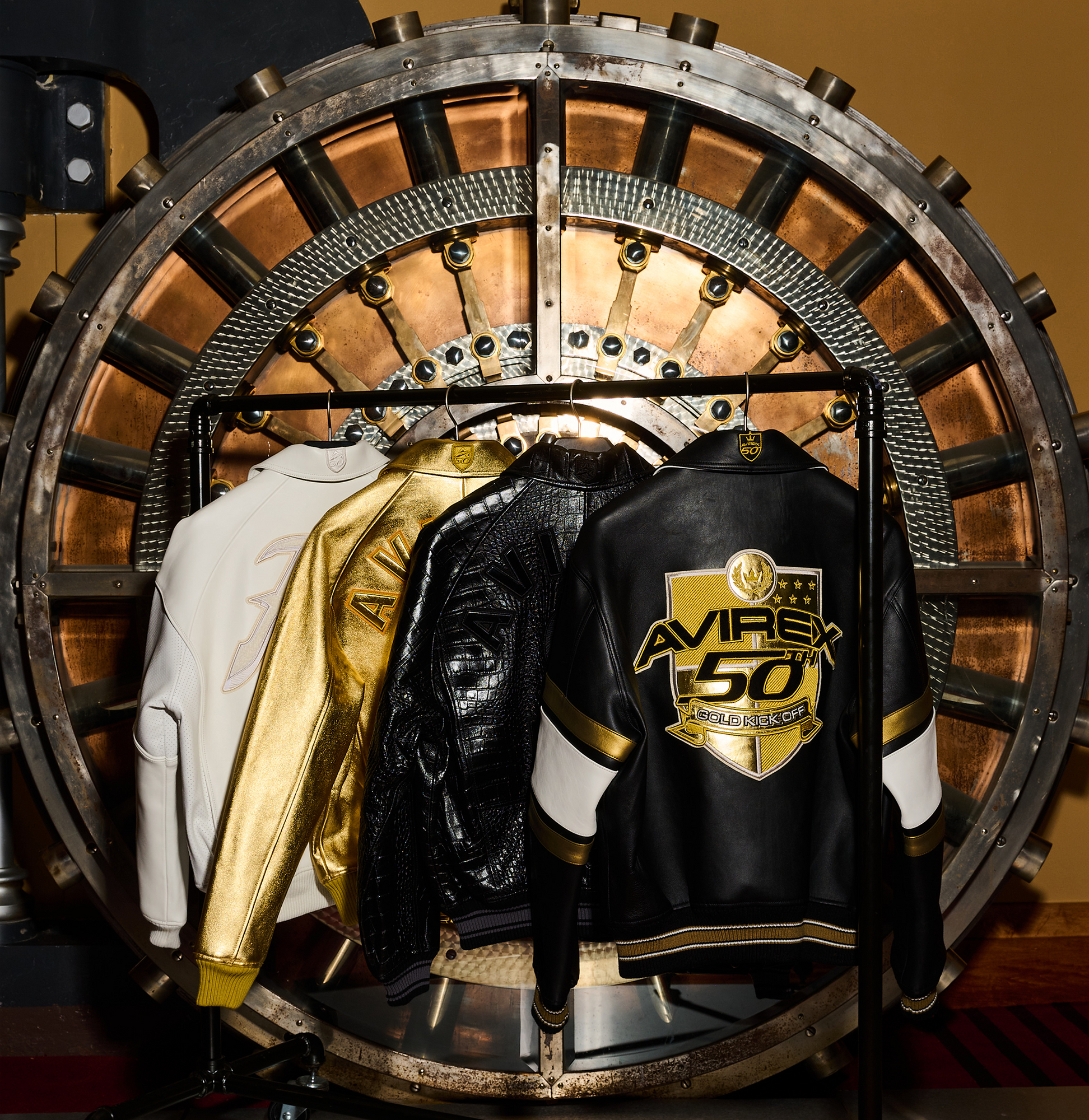 Gold Club Jacket | Snow White