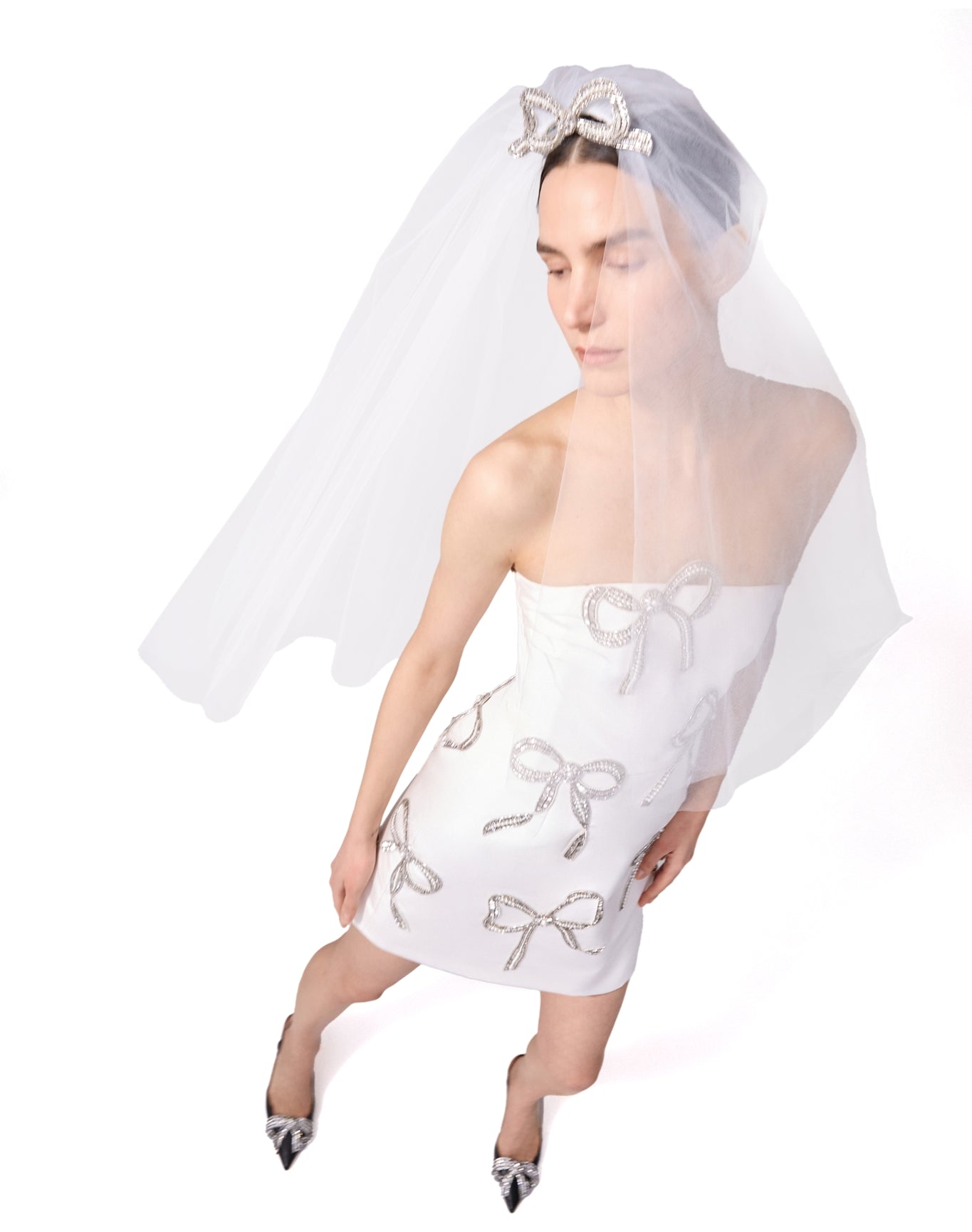 Embroidered Veil | White