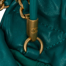 Chanel | Pre-Owned Mini Shiny Calfskin 22 Handbag - I | Green