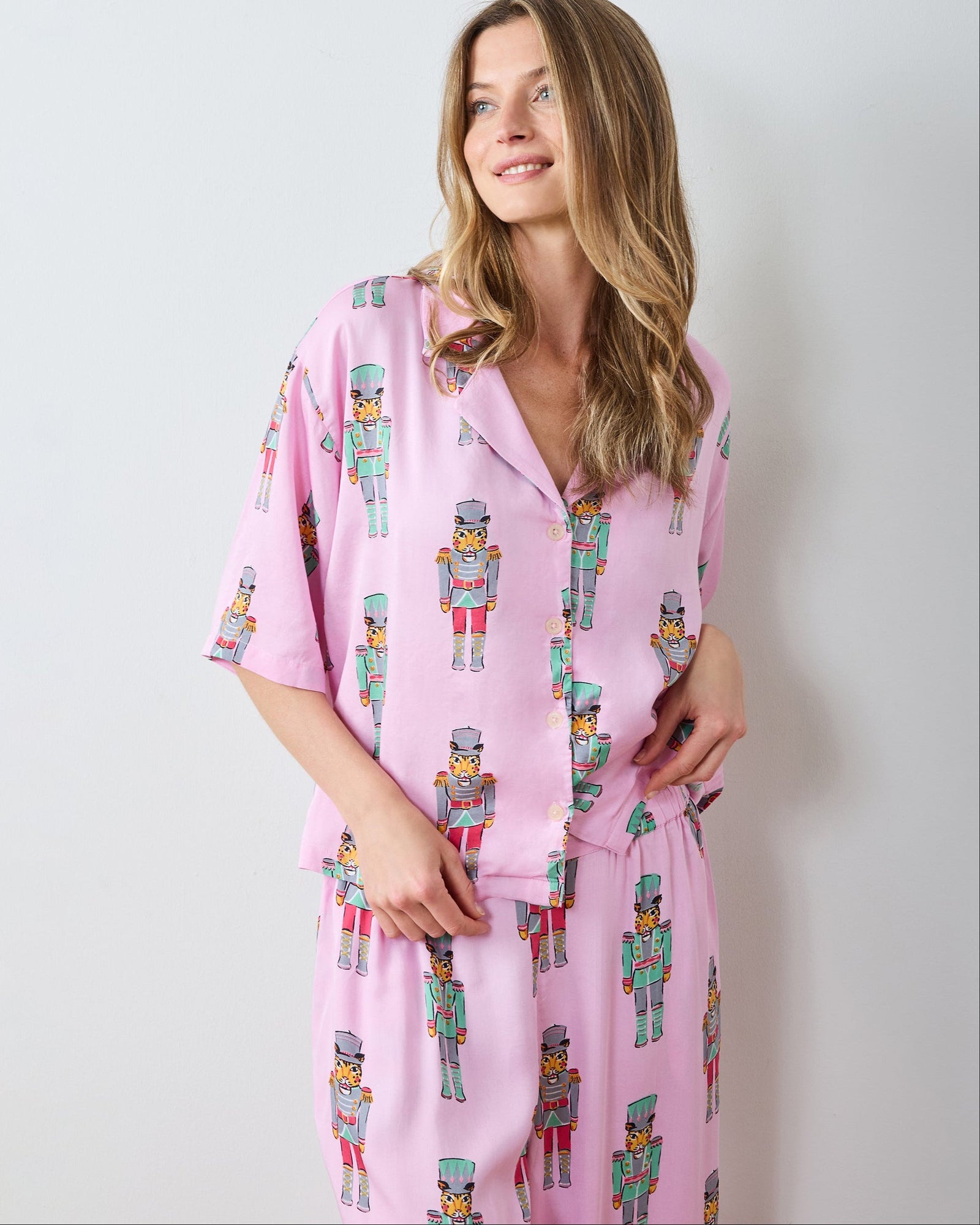 Leopard Nutcrackers - Eco Satin Wildest Dreams Set - Pink Candy Cane - Printfresh