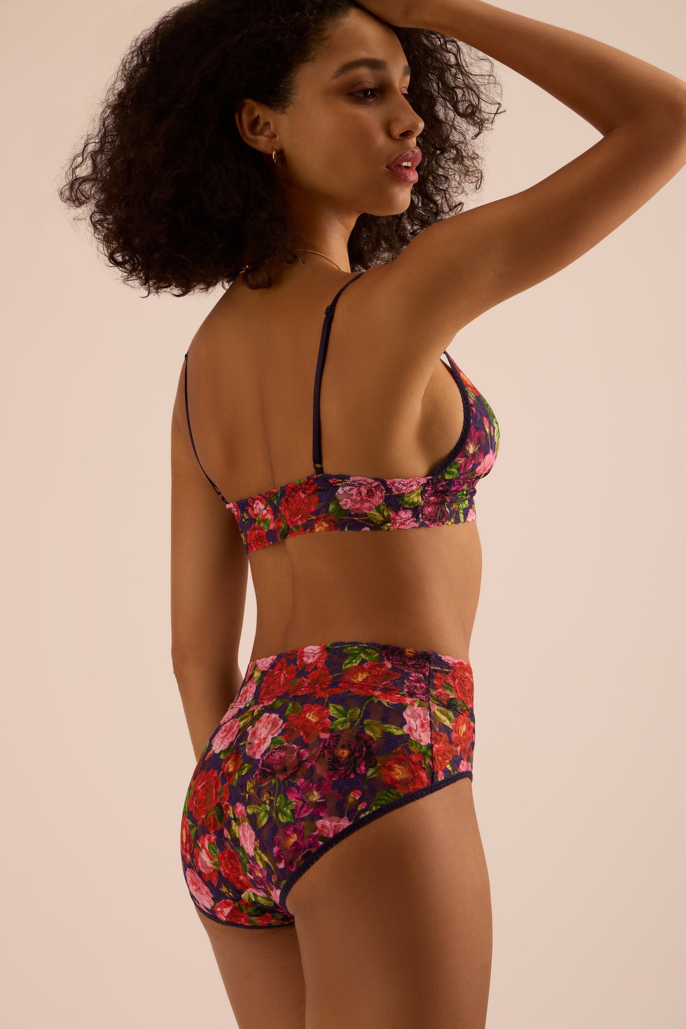 Signature Lace Padded Bralette | Winters Tale (Navy)