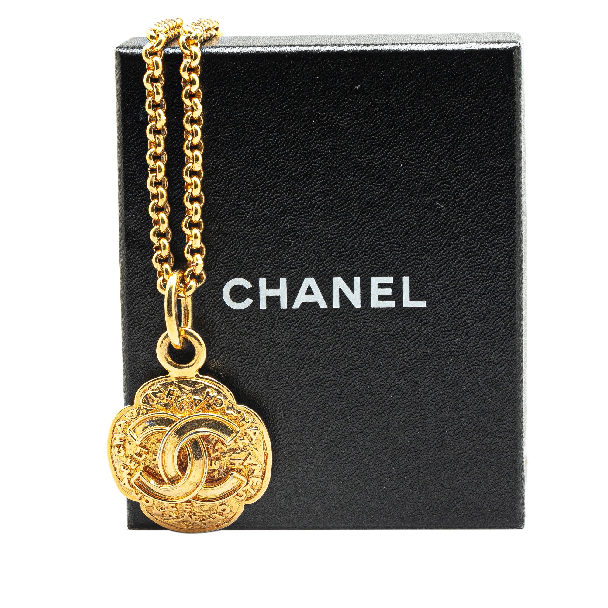 Chanel | Pre-Owned Gold Plated CC Medallion Pendant Necklace | Gold