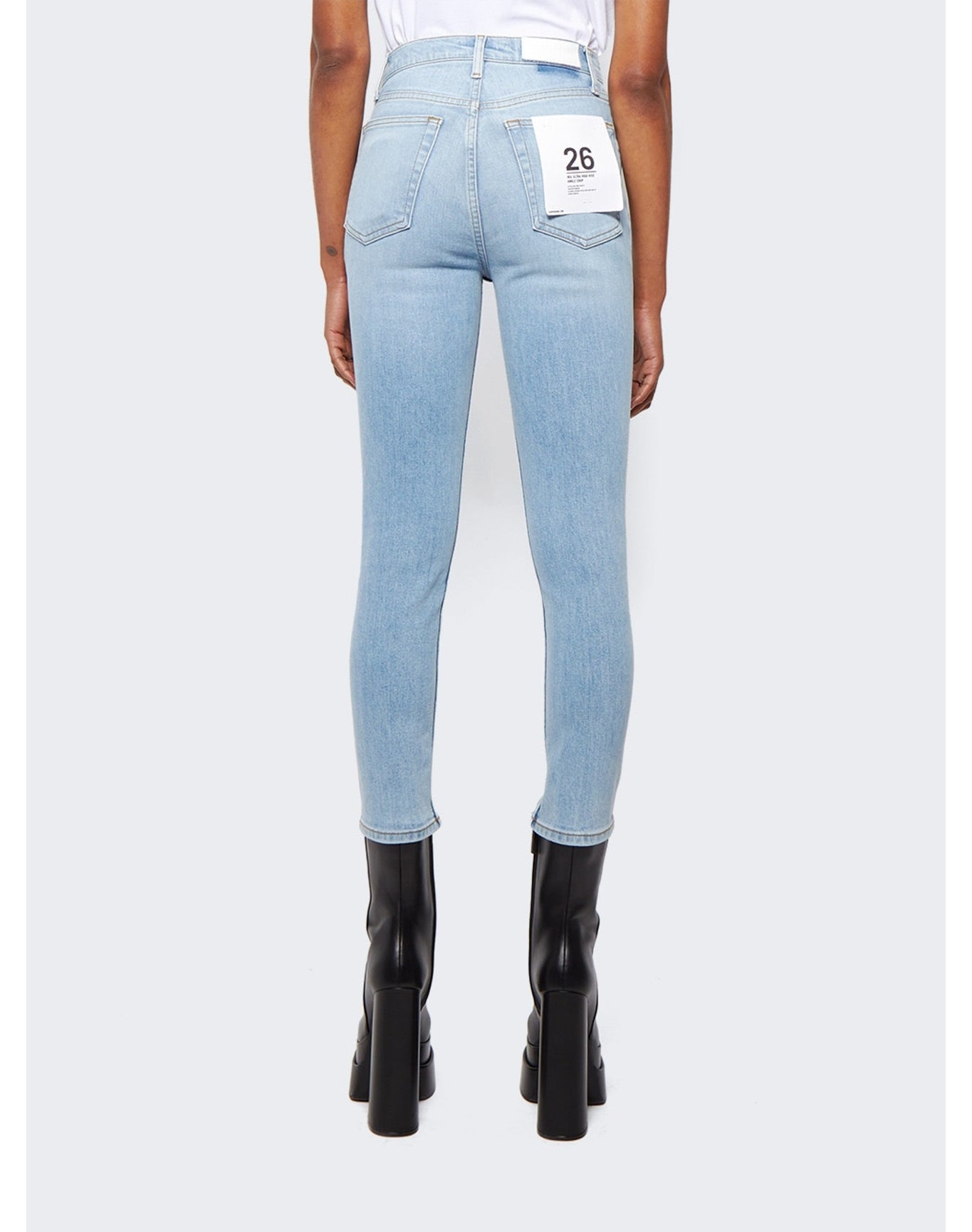 RE/DONE | Women | 90s High Rise Ankle Crop Jean | Costa Indigo