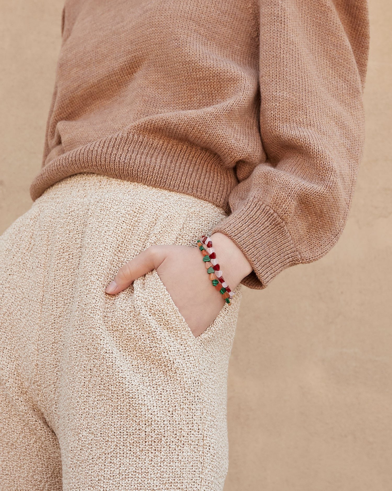 Color:Amber/Pink