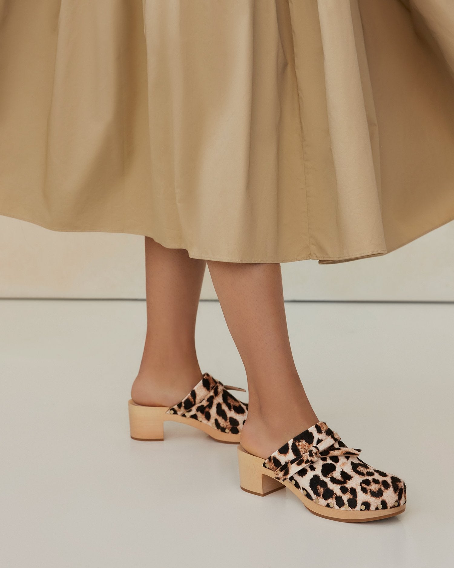 Color: Mocha Leopard