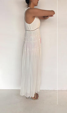 Womens | Inv Viscose Georgtte Deep V-Neck Sleeveless Maxi Dress | White