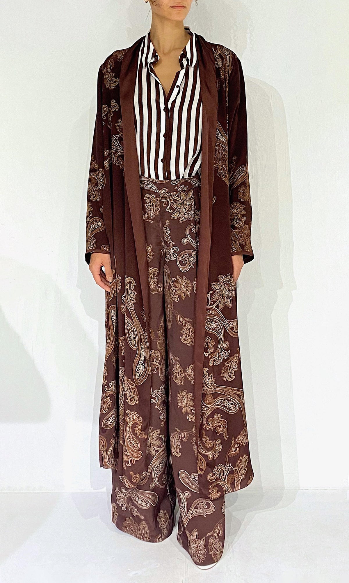 Womens | Orla Viscose Natural Crepe Robe Cape | Blue