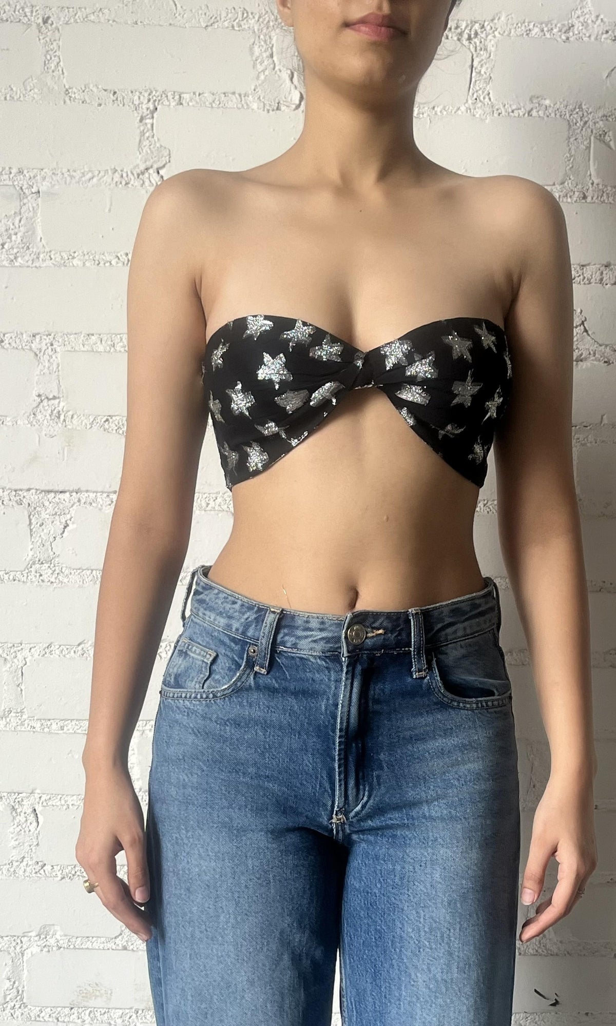 Rococo Sand | Vega Viscose Georgette Star Lurex Bandeau | Black