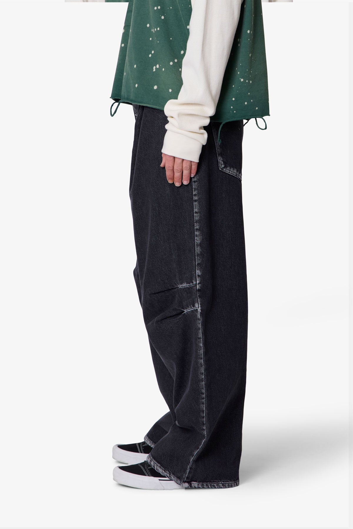 Raw Pleated Denim | Rinsed Black