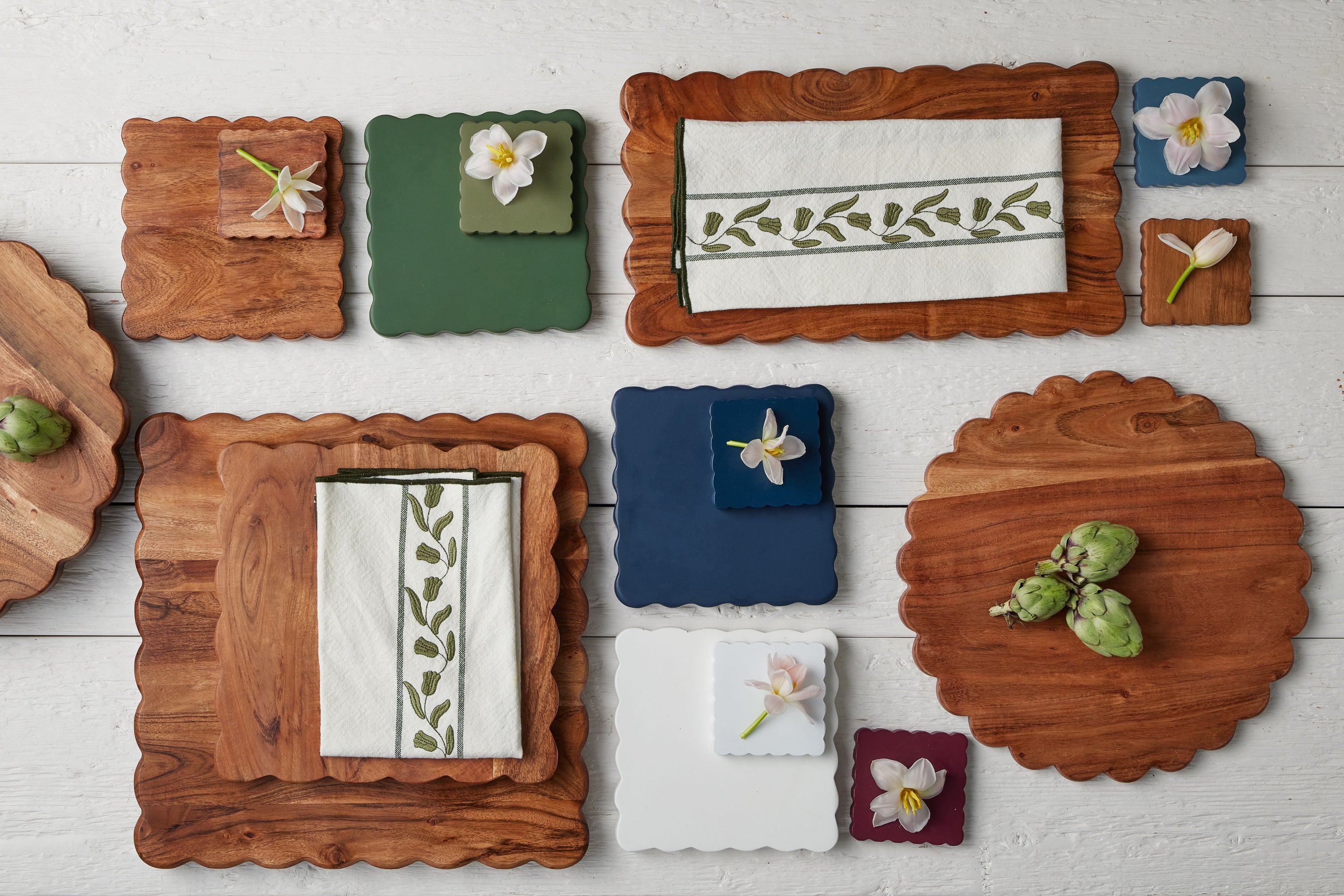 Square Scalloped Cheese Board with Cheese Markers | Navy Blue | Small