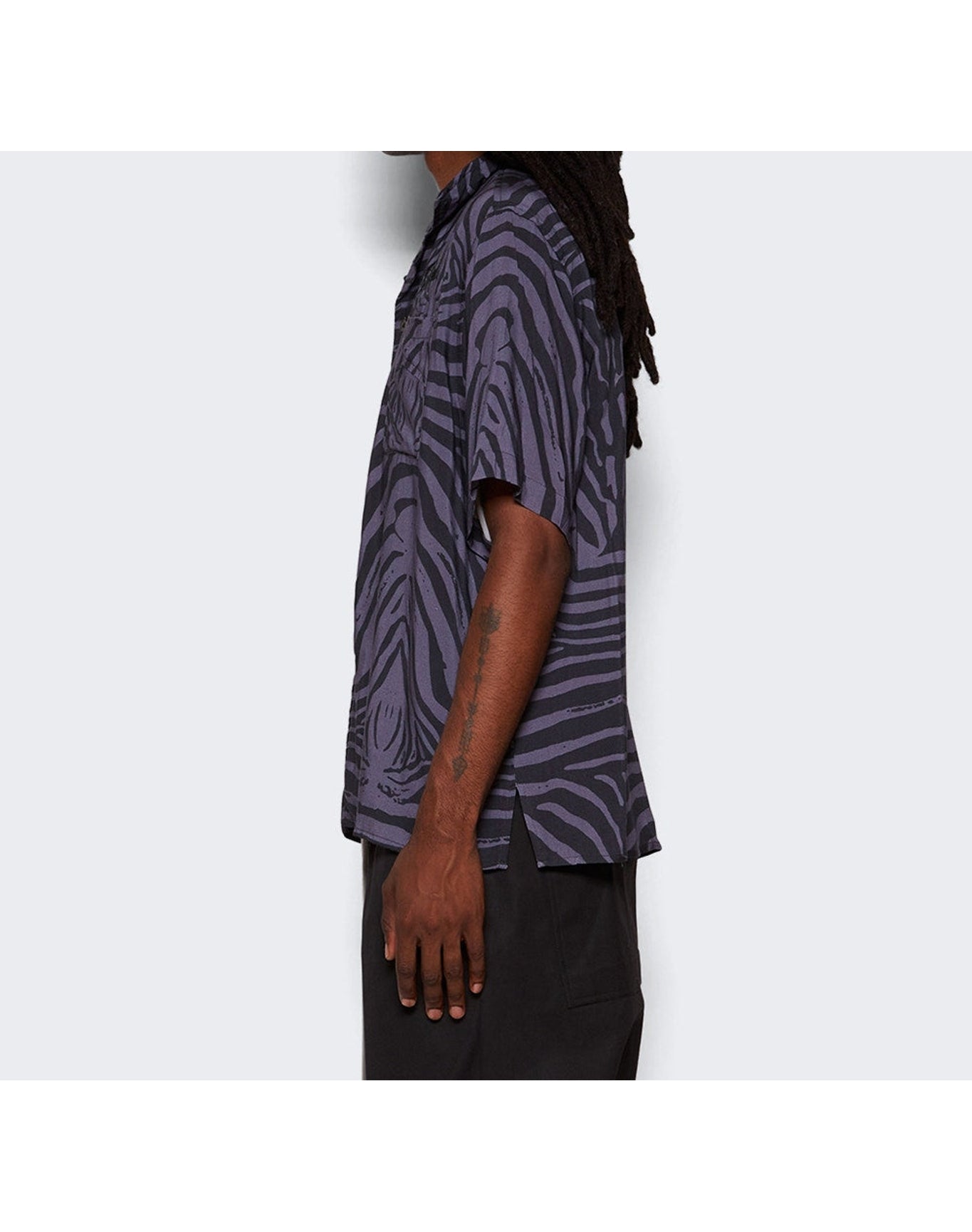 Rhude | Men | Short Sleeve Zebra Shirt | Charcoal