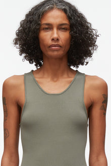 Compact Rib Layering Tank | Sage