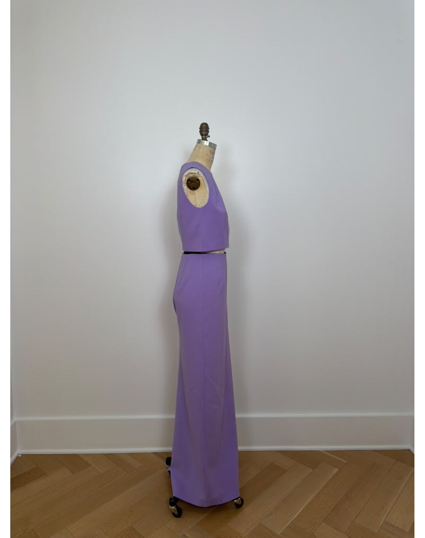 Sleeveless Crewneck Cropped Top | Violeta