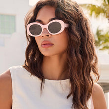 Womens | Lainey Sunglasses | Powder Pink | Grey Polarized Lenses