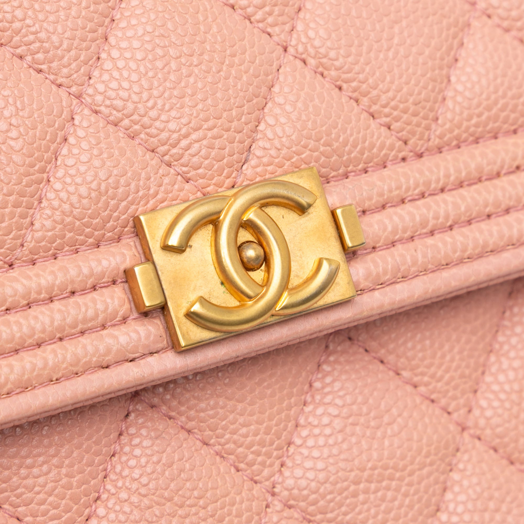 Chanel | Pre-Owned Quilted Caviar Square Boy Wallet On Chain | Pink
