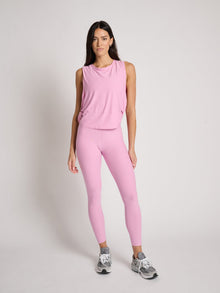 Beyond Yoga | Featherweight Side Note Twist | Light Pink
