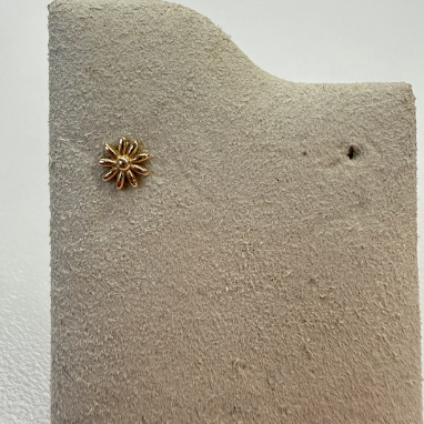 Daisy Gold Stud | 10K Yellow Gold