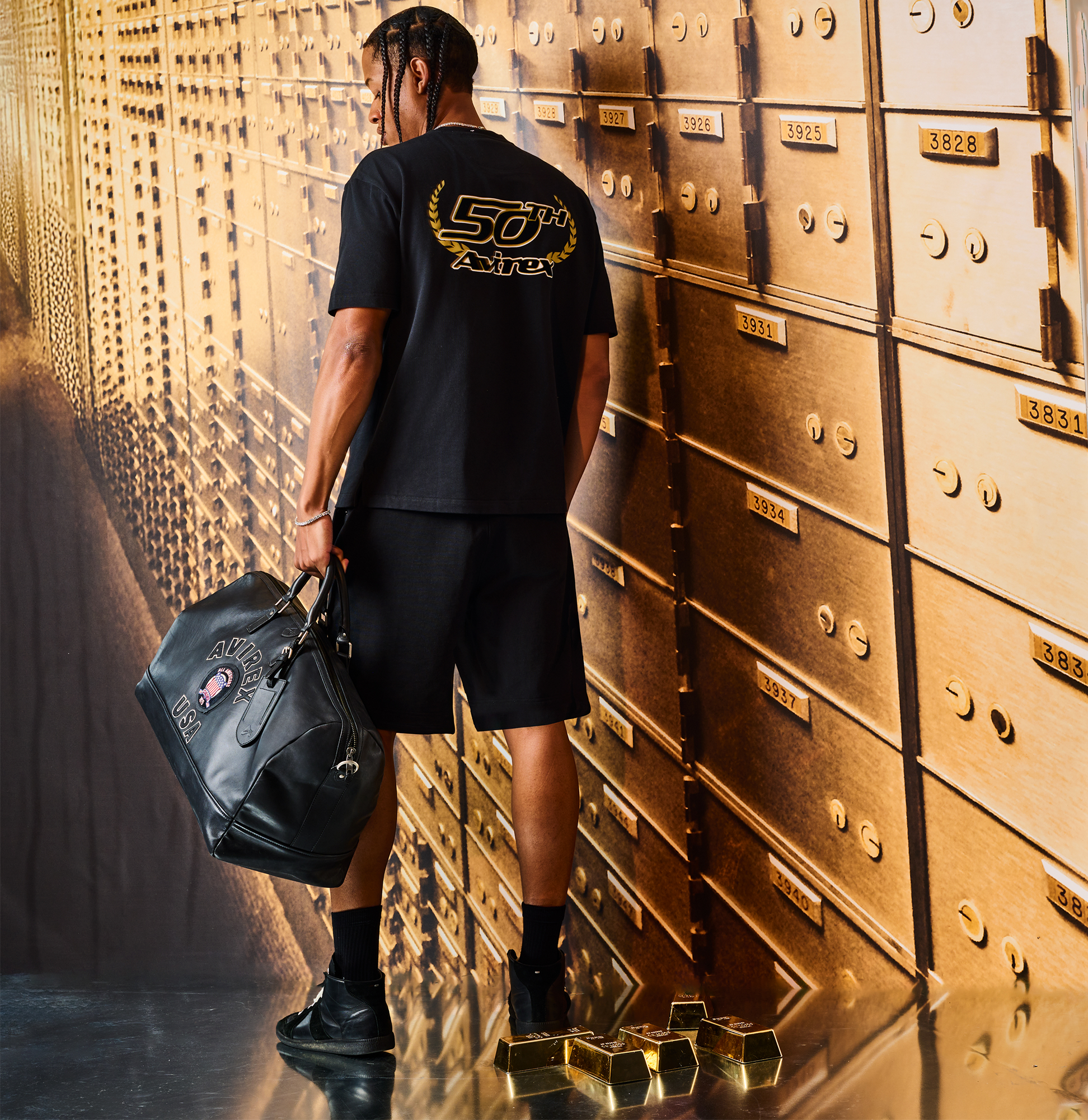 50Th Anniversary Short | Black