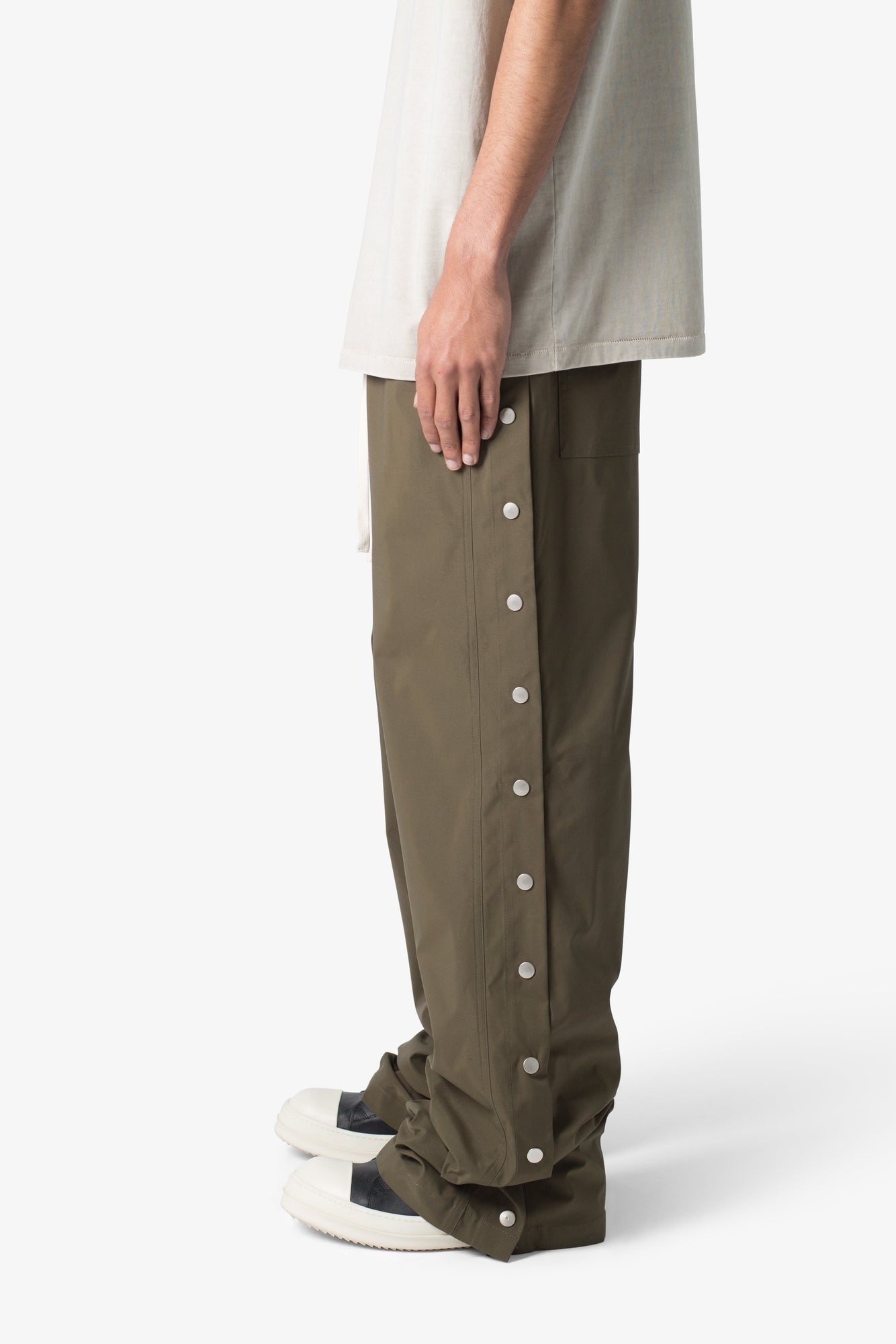 Side Snap Nylon Pants | Olive