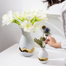 Talianna Oro Vase | White | Ceramic with 24K Gold Details