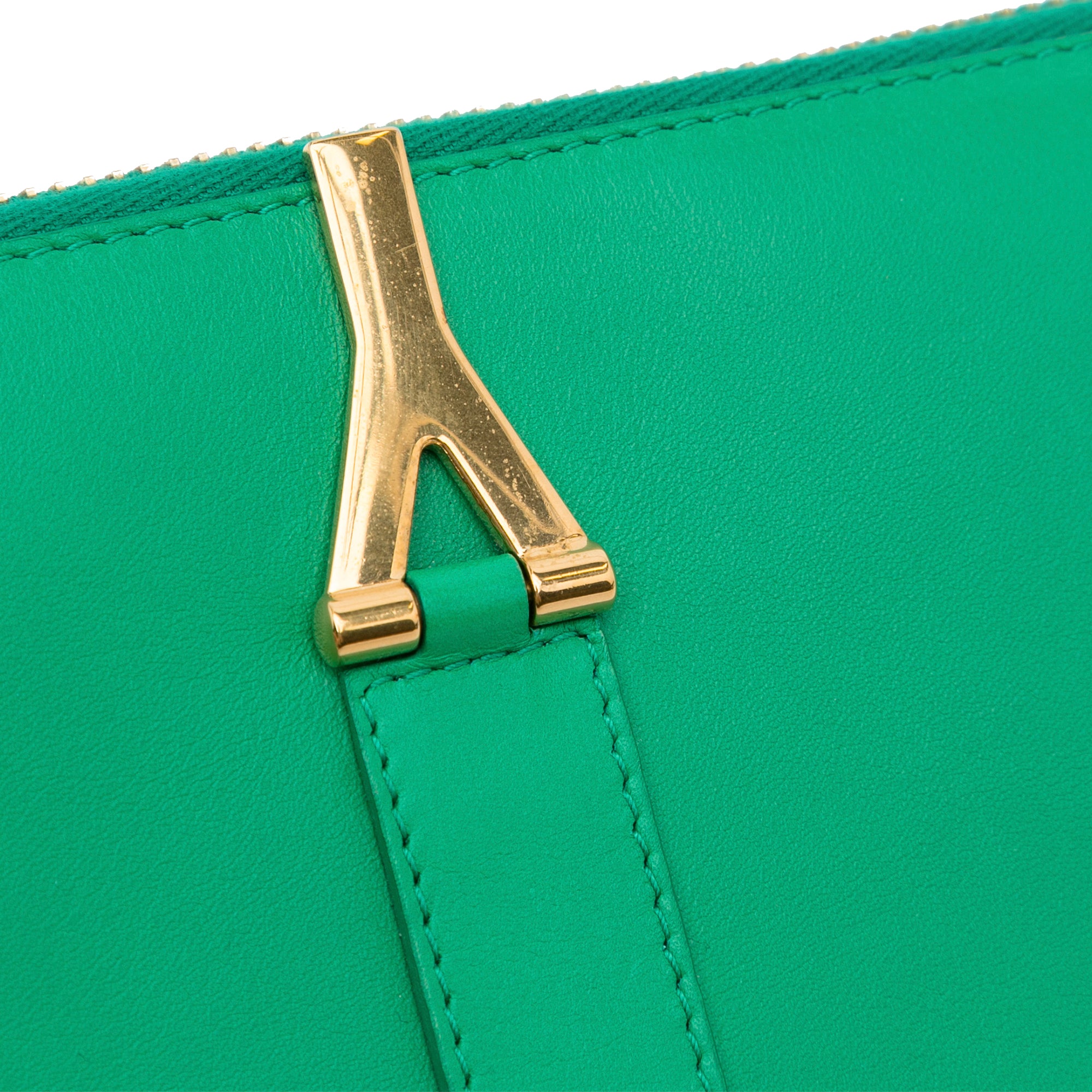 Saint Laurent | Pre-Owned Y Line Long Wallet | Green