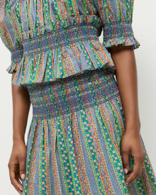 Color: Red/Green/Blue Rosette Floral