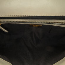 Fendi | Pre-Owned Bicolor Leather Chain Baguette | White