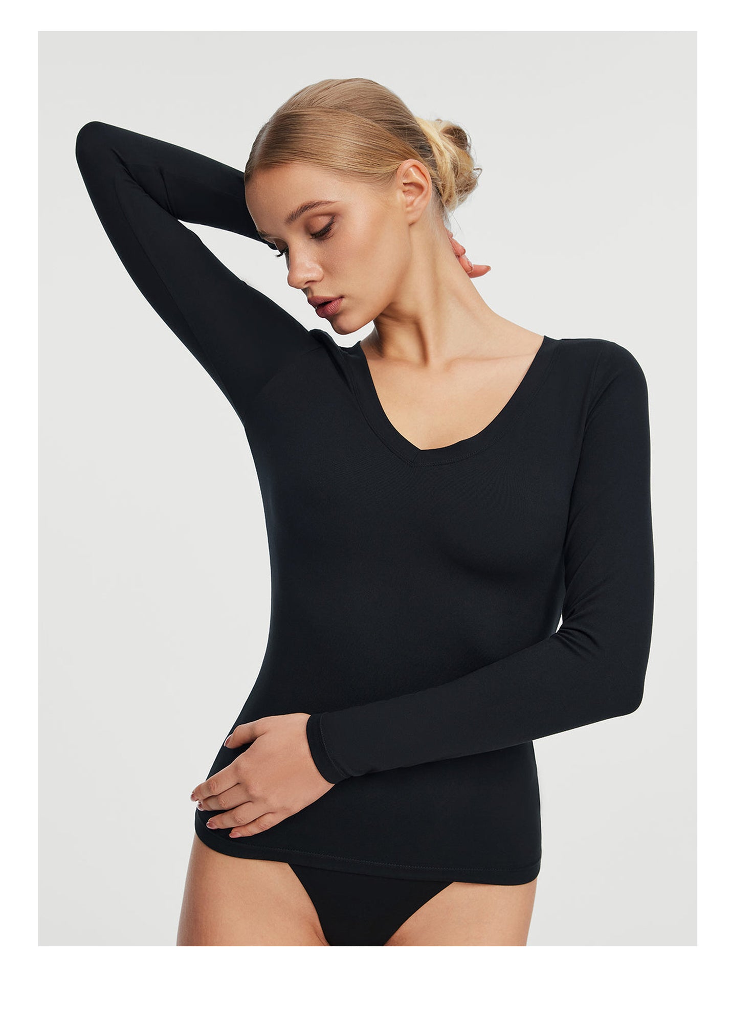 V-Neck Long Sleeve Top | Black