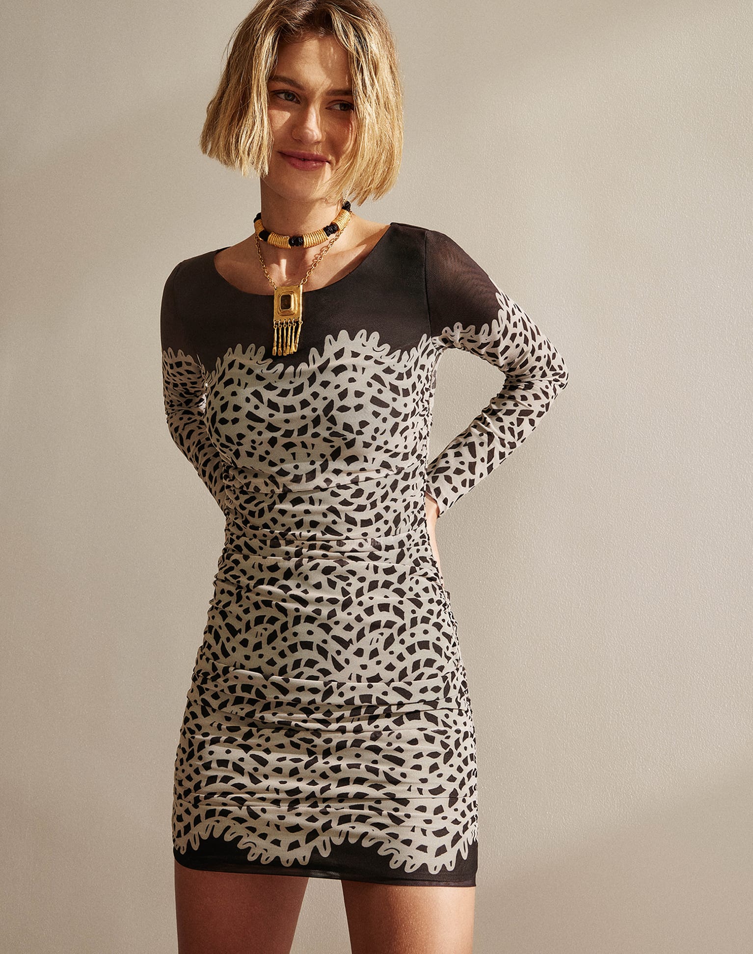 Becca Short Dress | Poeme