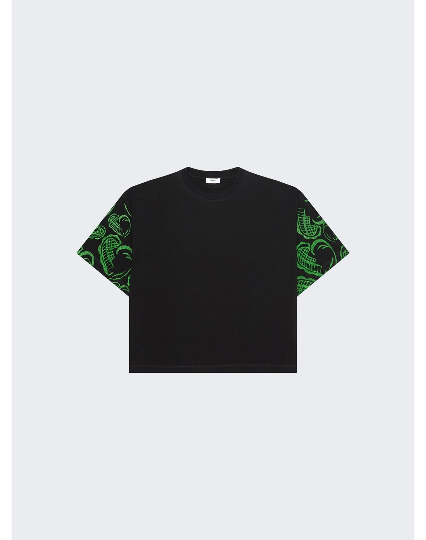 Veert | Men | Heart Embroidered T-shirt | Black