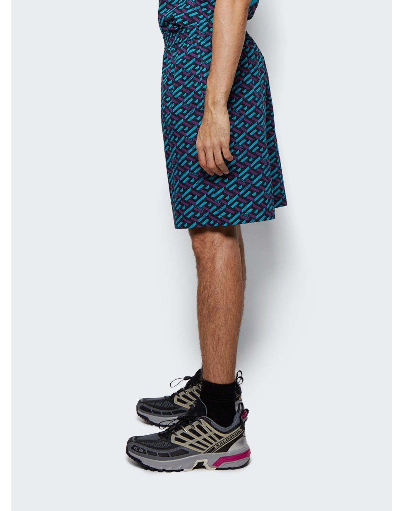 Versace | Men | Cotton Voile La Greca Shorts | Teal x Purple